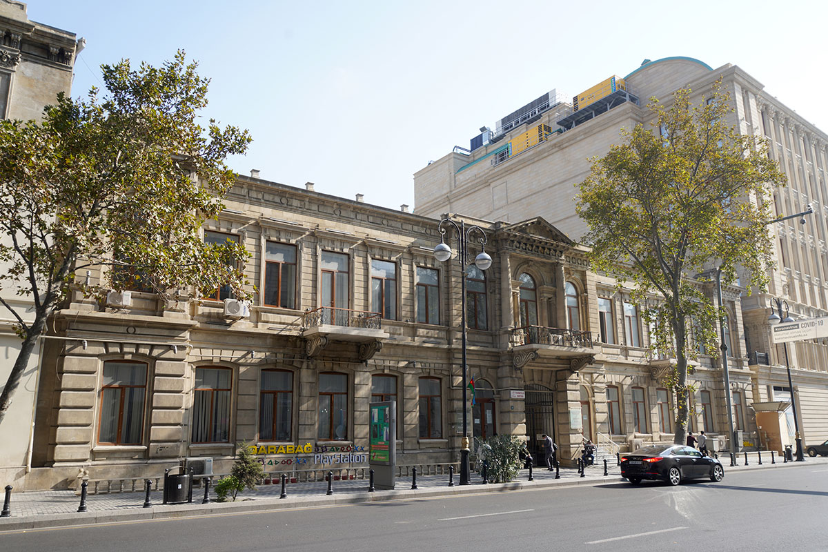 Das Gebäude der Provinzkasse von Baku